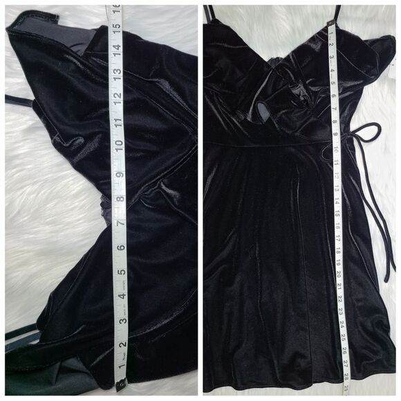 NWT|Bailey 44 Princess Black Velvet Dress, SMALL - Picture 4 of 6